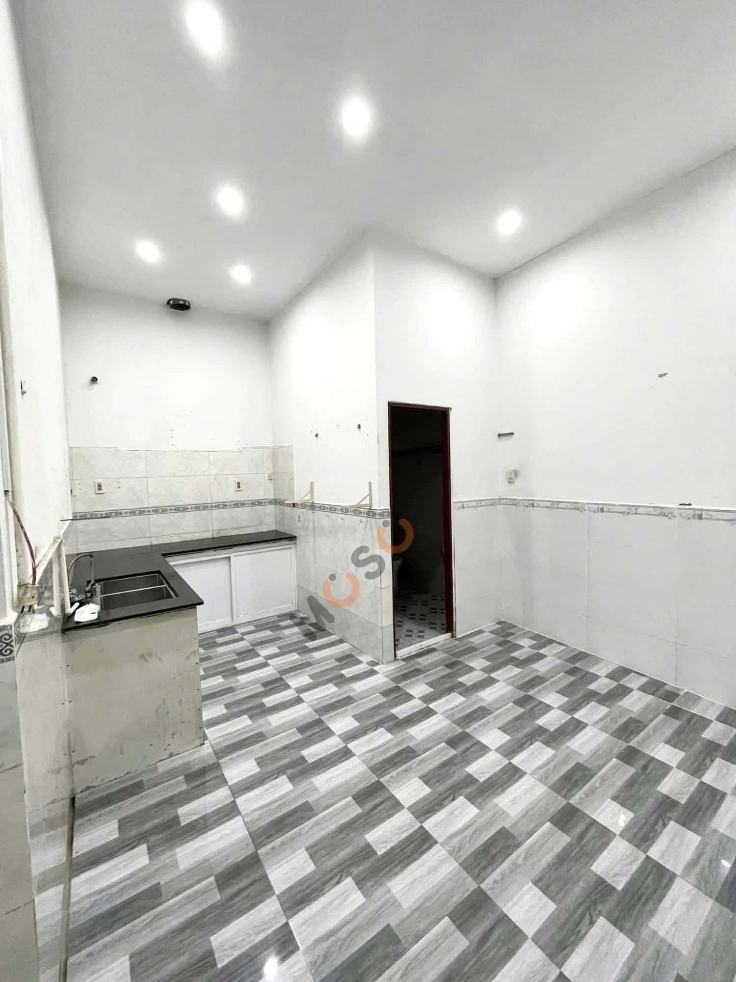 Bán nhà hẻm Trần Nam Phú Quận Ninh Kiều, TP. Cần Thơ – 2 phòng ngủ, giá 3 tỷ — Hình 3 Bán nhà hẻm Trần Nam Phú Quận Ninh Kiều, TP. Cần Thơ – 2 phòng ngủ, giá 3 tỷ — Hình 3