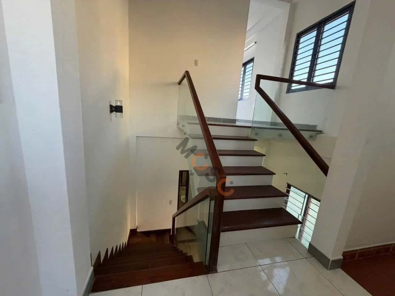 Hình ảnh nhà 2 Hình ảnh nhà 2