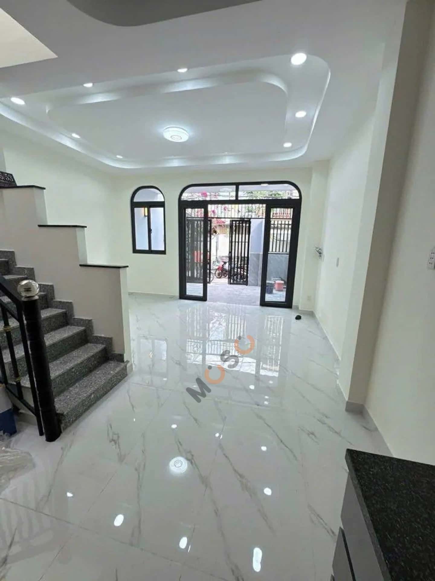 Bán nhà mặt tiền nguyễn thượng hiền Quận Gò Vấp, TP.HCM – 3 phòng ngủ, giá 6 tỷ — Hình 2 Bán nhà mặt tiền nguyễn thượng hiền Quận Gò Vấp, TP.HCM – 3 phòng ngủ, giá 6 tỷ — Hình 2