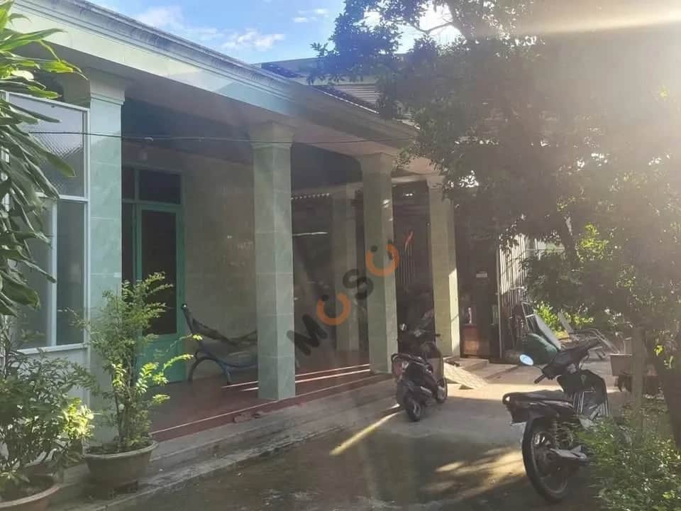 Bán nhà mặt tiền Bùi Thị Điệt Huyện Củ Chi, TP.HCM – 3 phòng ngủ, giá 9.5 tỷ Bán nhà mặt tiền Bùi Thị Điệt Huyện Củ Chi, TP.HCM – 3 phòng ngủ, giá 9.5 tỷ