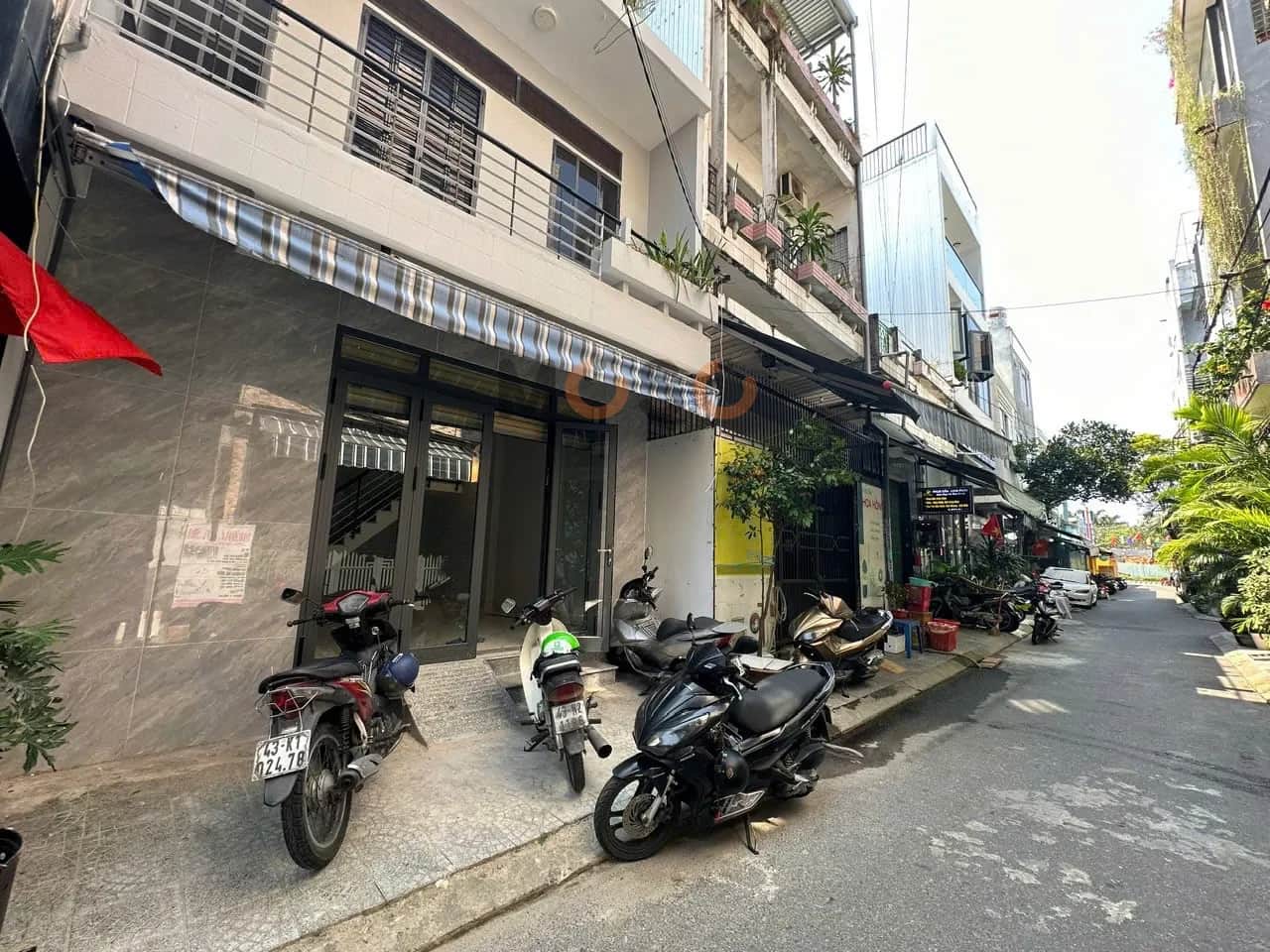 Bán nhà hẻm Nguyễn Văn Linh Quận Thanh Khê, TP. Đà Nẵng – 2 phòng ngủ, giá 6.3 tỷ Bán nhà hẻm Nguyễn Văn Linh Quận Thanh Khê, TP. Đà Nẵng – 2 phòng ngủ, giá 6.3 tỷ