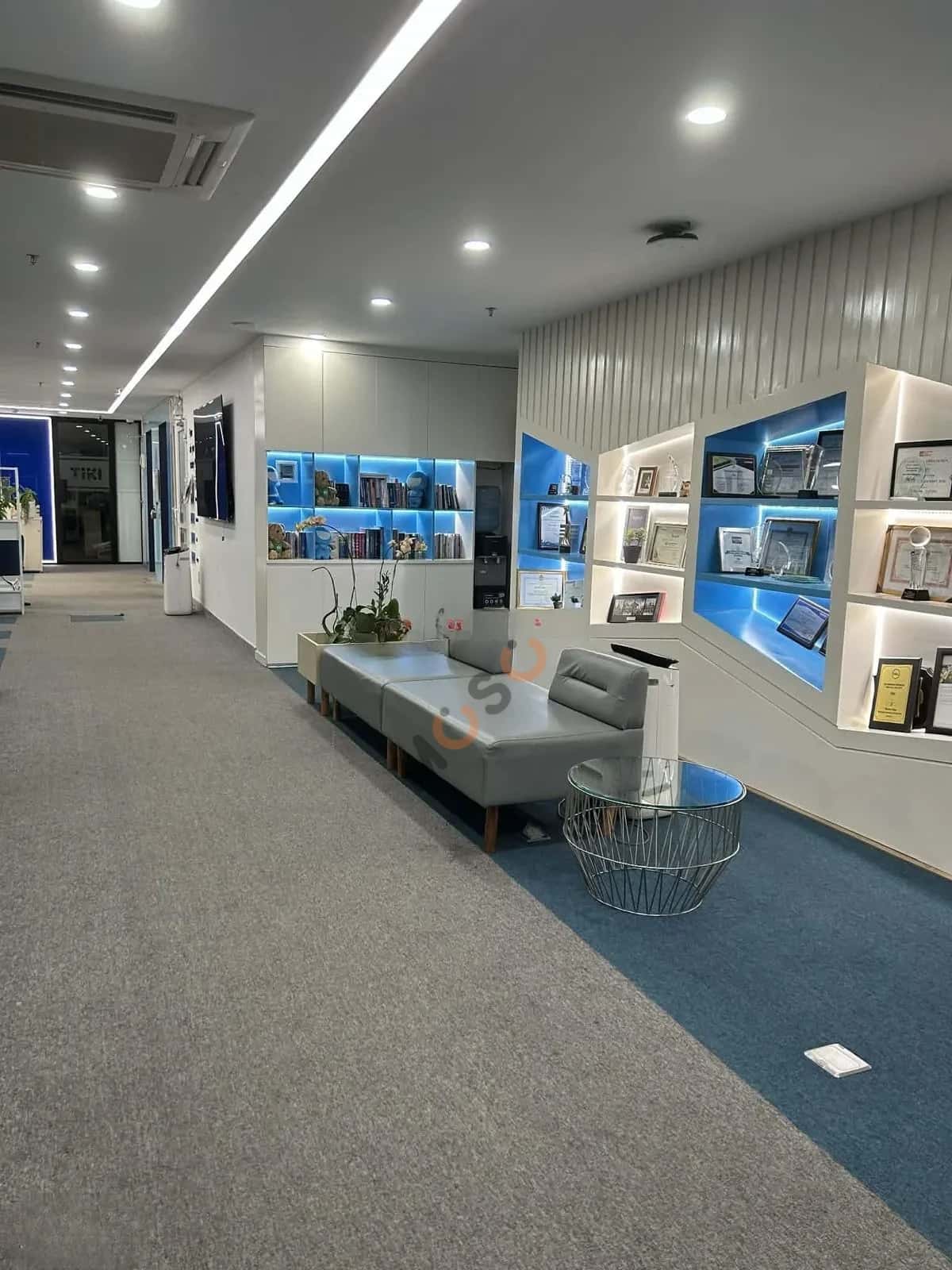 Cho thuê văn phòng Đường Út Tịch Tân Bình, TP.HCM – giá 600 triệu — Hình 3 Cho thuê văn phòng Đường Út Tịch Tân Bình, TP.HCM – giá 600 triệu — Hình 3