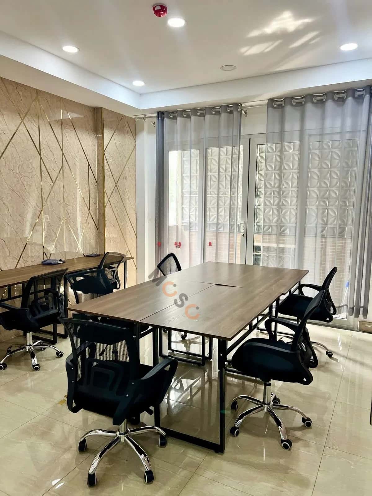 Cho thuê văn phòng Đường Trần Hưng Đạo Quận 1, TP.HCM – giá 180 triệu — Hình 3 Cho thuê văn phòng Đường Trần Hưng Đạo Quận 1, TP.HCM – giá 180 triệu — Hình 3