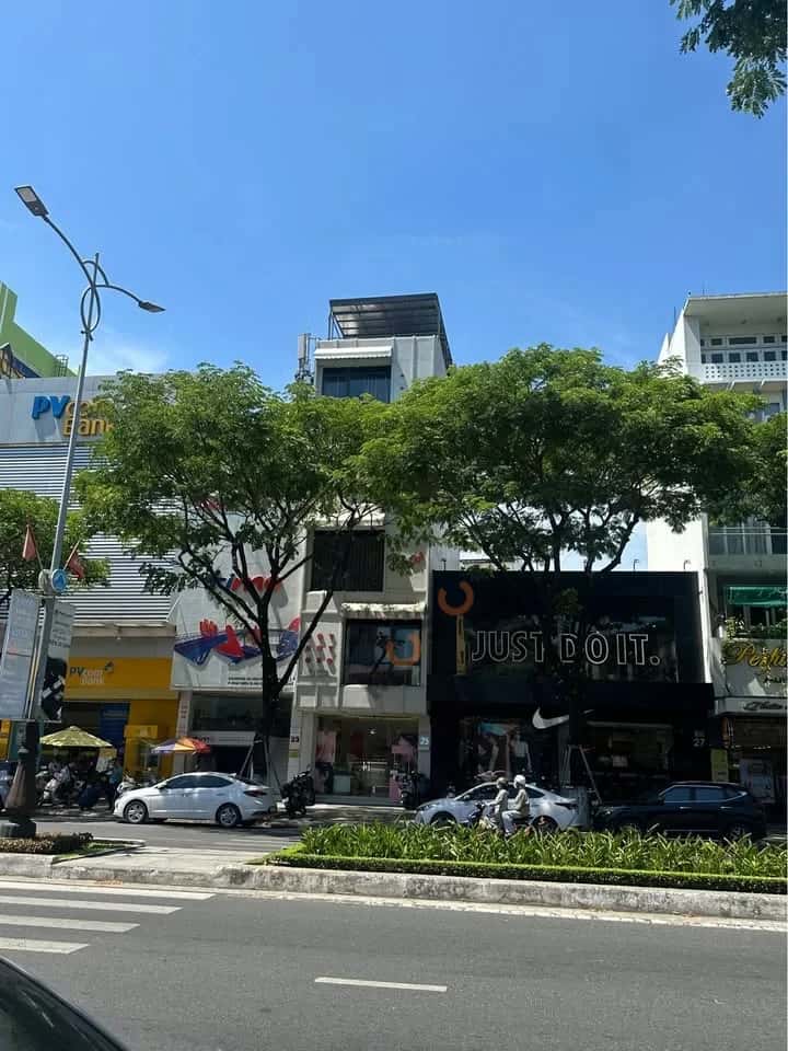 Bán nhà mặt tiền Nguyễn Văn Linh Quận Hải Châu, TP. Đà Nẵng – 1 phòng ngủ, giá 30 tỷ — Hình 2 Bán nhà mặt tiền Nguyễn Văn Linh Quận Hải Châu, TP. Đà Nẵng – 1 phòng ngủ, giá 30 tỷ — Hình 2