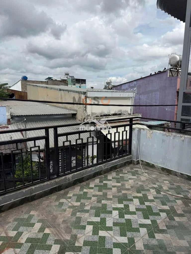 Cho thuê nhà hẻm Phạm Hùng Quận 8, TP.HCM – 3 phòng ngủ, giá 14 triệu — Hình 3 Cho thuê nhà hẻm Phạm Hùng Quận 8, TP.HCM – 3 phòng ngủ, giá 14 triệu — Hình 3