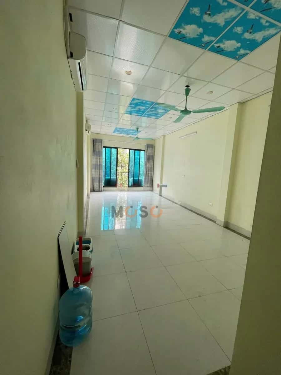 Cho thuê văn phòng Nông Quốc Chấn Đường Vạn Phúc Hà Đông, Hà Nội – giá 5 triệu — Hình 2 Cho thuê văn phòng Nông Quốc Chấn Đường Vạn Phúc Hà Đông, Hà Nội – giá 5 triệu — Hình 2