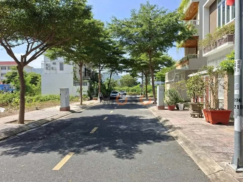 Bán đất Lô LK02-12 Khu đô thị Mipecco-Nha Trang, đường số 8 Thành phố Nha Trang, Khánh Hòa – giá 8 tỷ — Hình 2 Bán đất Lô LK02-12 Khu đô thị Mipecco-Nha Trang, đường số 8 Thành phố Nha Trang, Khánh Hòa – giá 8 tỷ — Hình 2