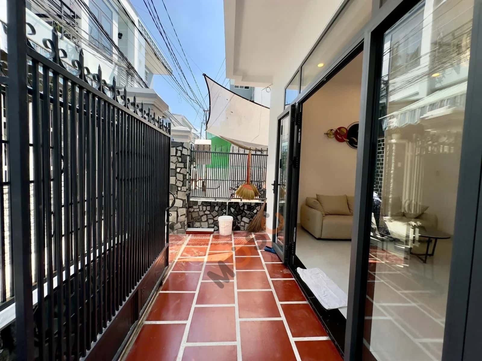 Bán nhà hẻm Tổ 12 Vĩnh Hội Thành phố Nha Trang, Khánh Hòa – 2 phòng ngủ, giá 3.5 tỷ — Hình 3 Bán nhà hẻm Tổ 12 Vĩnh Hội Thành phố Nha Trang, Khánh Hòa – 2 phòng ngủ, giá 3.5 tỷ — Hình 3