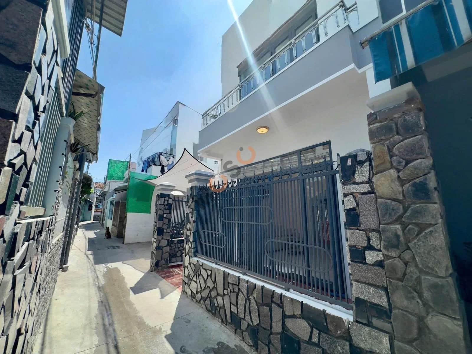 Bán nhà hẻm Tổ 12 Vĩnh Hội Thành phố Nha Trang, Khánh Hòa – 2 phòng ngủ, giá 3.5 tỷ Bán nhà hẻm Tổ 12 Vĩnh Hội Thành phố Nha Trang, Khánh Hòa – 2 phòng ngủ, giá 3.5 tỷ
