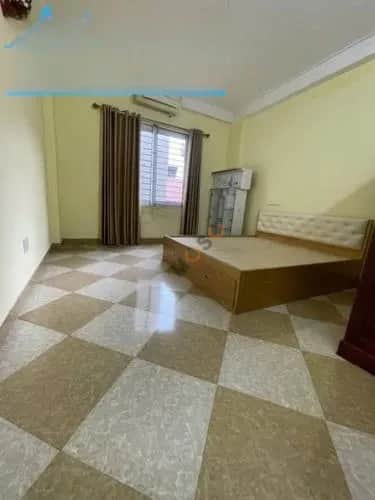 Cho thuê nhà hẻm Cầu Giấy, Hà Nội – 4 phòng ngủ, giá 12 triệu Cho thuê nhà hẻm Cầu Giấy, Hà Nội – 4 phòng ngủ, giá 12 triệu