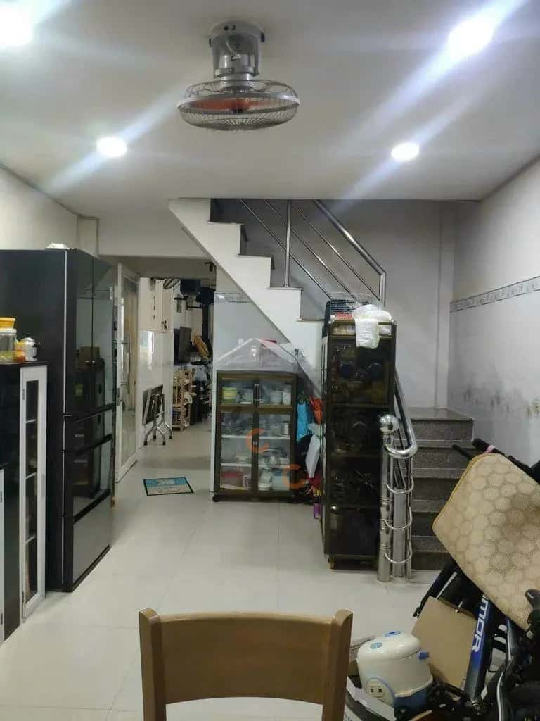 Cho thuê nhà hẻm Bà Hom Quận 6, TP.HCM – 3 phòng ngủ, giá 7.5 triệu — Hình 2 Cho thuê nhà hẻm Bà Hom Quận 6, TP.HCM – 3 phòng ngủ, giá 7.5 triệu — Hình 2