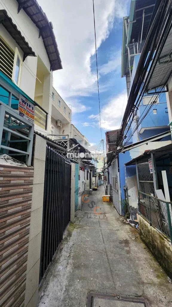 Cho thuê nhà hẻm Nguyễn Văn Quỳ Quận 7, TP.HCM – 2 phòng ngủ, giá 8 triệu Cho thuê nhà hẻm Nguyễn Văn Quỳ Quận 7, TP.HCM – 2 phòng ngủ, giá 8 triệu