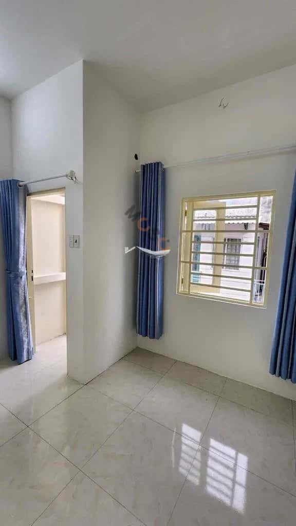 Cho thuê nhà hẻm Nguyễn Văn Quỳ Quận 7, TP.HCM – 2 phòng ngủ, giá 8 triệu — Hình 3 Cho thuê nhà hẻm Nguyễn Văn Quỳ Quận 7, TP.HCM – 2 phòng ngủ, giá 8 triệu — Hình 3