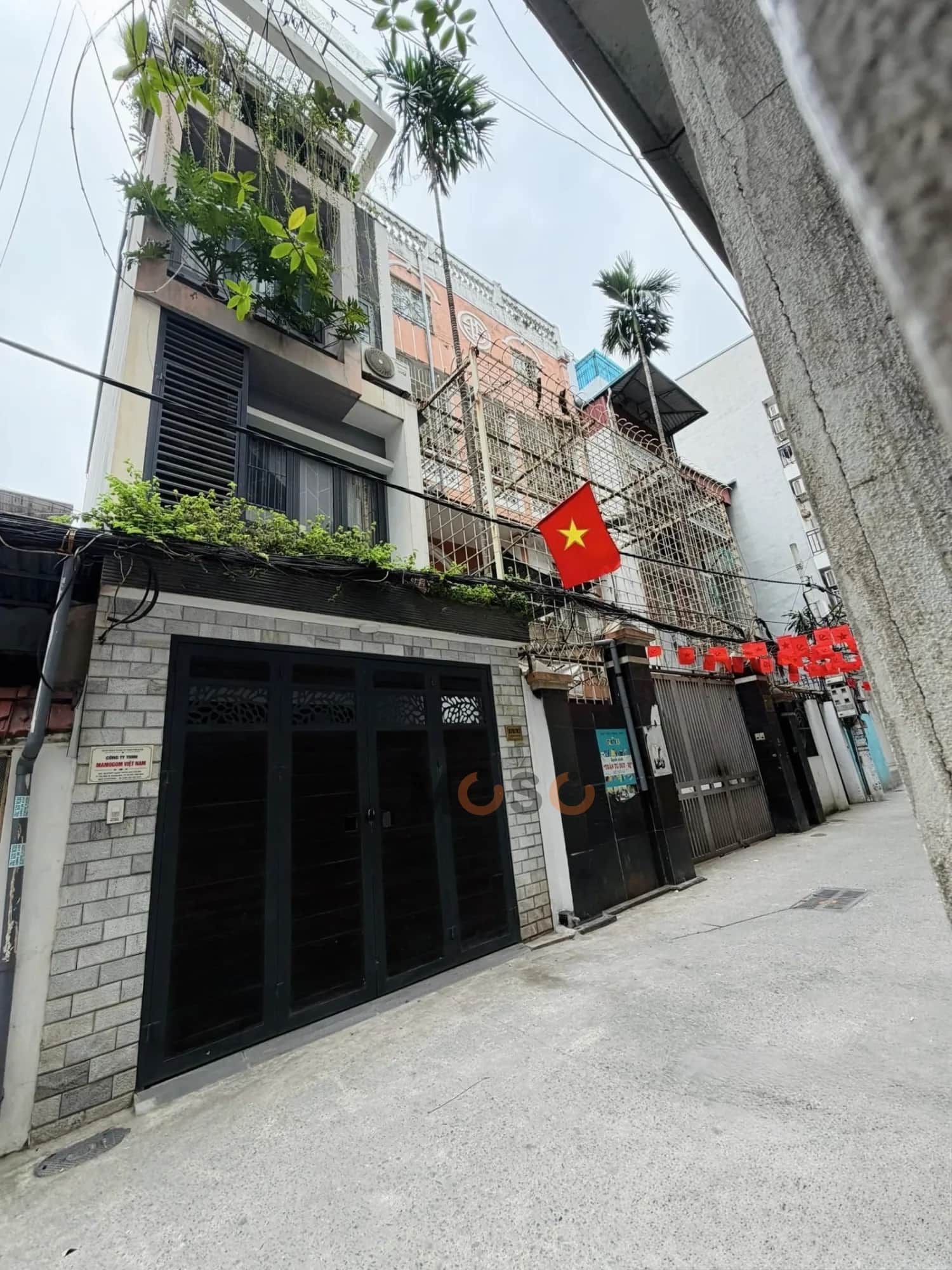 Bán nhà hẻm ngách 147/35 Quận Hoàng Mai, TP. Hà Nội – 4 phòng ngủ, giá 21.5 tỷ Bán nhà hẻm ngách 147/35 Quận Hoàng Mai, TP. Hà Nội – 4 phòng ngủ, giá 21.5 tỷ