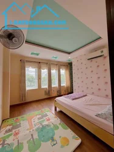Cho thuê nhà hẻm Thích Quảng Đức Nha Trang, Khánh Hòa – 4 phòng ngủ, giá 15 triệu — Hình 3 Cho thuê nhà hẻm Thích Quảng Đức Nha Trang, Khánh Hòa – 4 phòng ngủ, giá 15 triệu — Hình 3