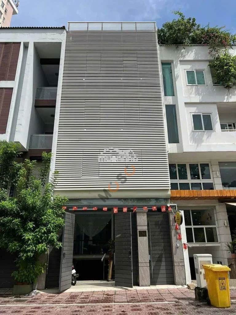 Cho thuê nhà mặt tiền Trường Sa Quận Bình Thạnh, TP.HCM – giá 90 triệu Cho thuê nhà mặt tiền Trường Sa Quận Bình Thạnh, TP.HCM – giá 90 triệu
