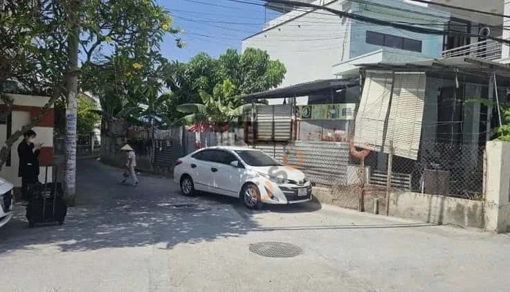 Bán nhà hẻm Nguyễn Khuyến Thành phố Nha Trang, Khánh Hòa – 2 phòng ngủ, giá 4.6 tỷ — Hình 3 Bán nhà hẻm Nguyễn Khuyến Thành phố Nha Trang, Khánh Hòa – 2 phòng ngủ, giá 4.6 tỷ — Hình 3