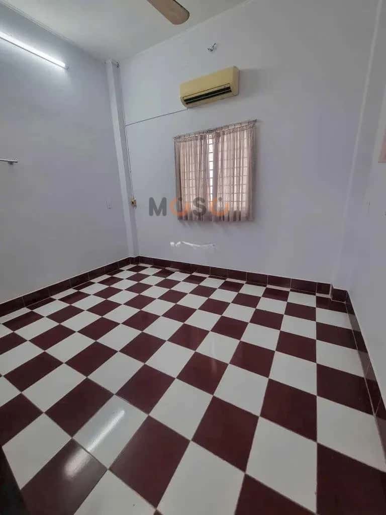 Cho thuê nhà mặt tiền Cmt8 Quận 10, TP.HCM – 2 phòng ngủ, giá 11 triệu — Hình 3 Cho thuê nhà mặt tiền Cmt8 Quận 10, TP.HCM – 2 phòng ngủ, giá 11 triệu — Hình 3