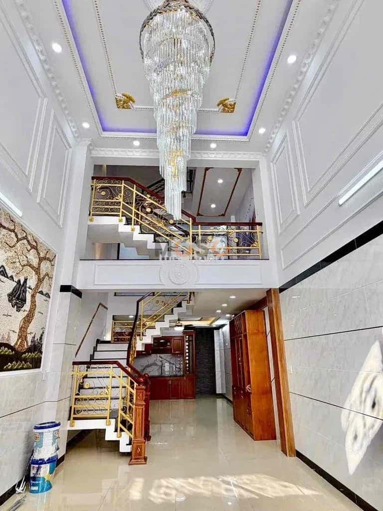 Cho thuê nhà hẻm Lê Văn Quới Bình Tân, TP.HCM – 5 phòng ngủ, giá 18 triệu — Hình 2 Cho thuê nhà hẻm Lê Văn Quới Bình Tân, TP.HCM – 5 phòng ngủ, giá 18 triệu — Hình 2