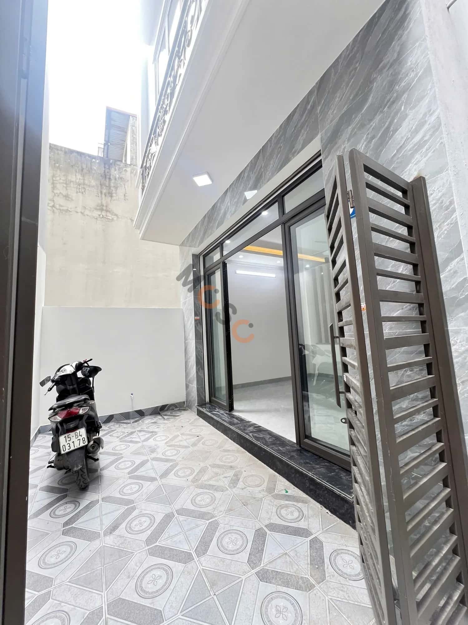 Bán nhà hẻm Khúc Hạo Quận Lê Chân, TP. Hải Phòng – 4 phòng ngủ, giá 3.9 tỷ — Hình 2 Bán nhà hẻm Khúc Hạo Quận Lê Chân, TP. Hải Phòng – 4 phòng ngủ, giá 3.9 tỷ — Hình 2