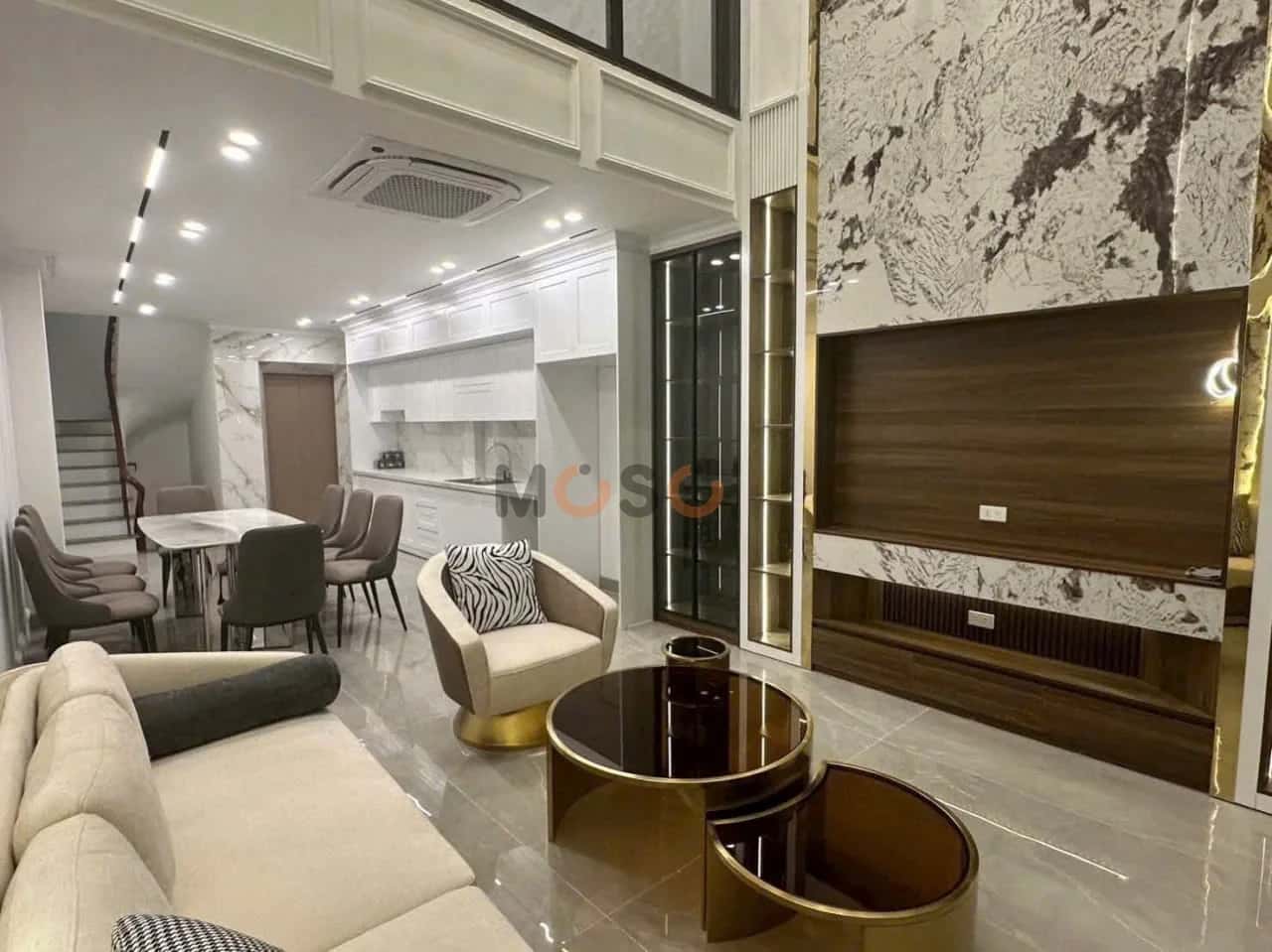 Bán nhà mặt tiền Đàm Quang Trung Quận Long Biên, TP. Hà Nội – 4 phòng ngủ, giá 23.8 tỷ — Hình 2 Bán nhà mặt tiền Đàm Quang Trung Quận Long Biên, TP. Hà Nội – 4 phòng ngủ, giá 23.8 tỷ — Hình 2