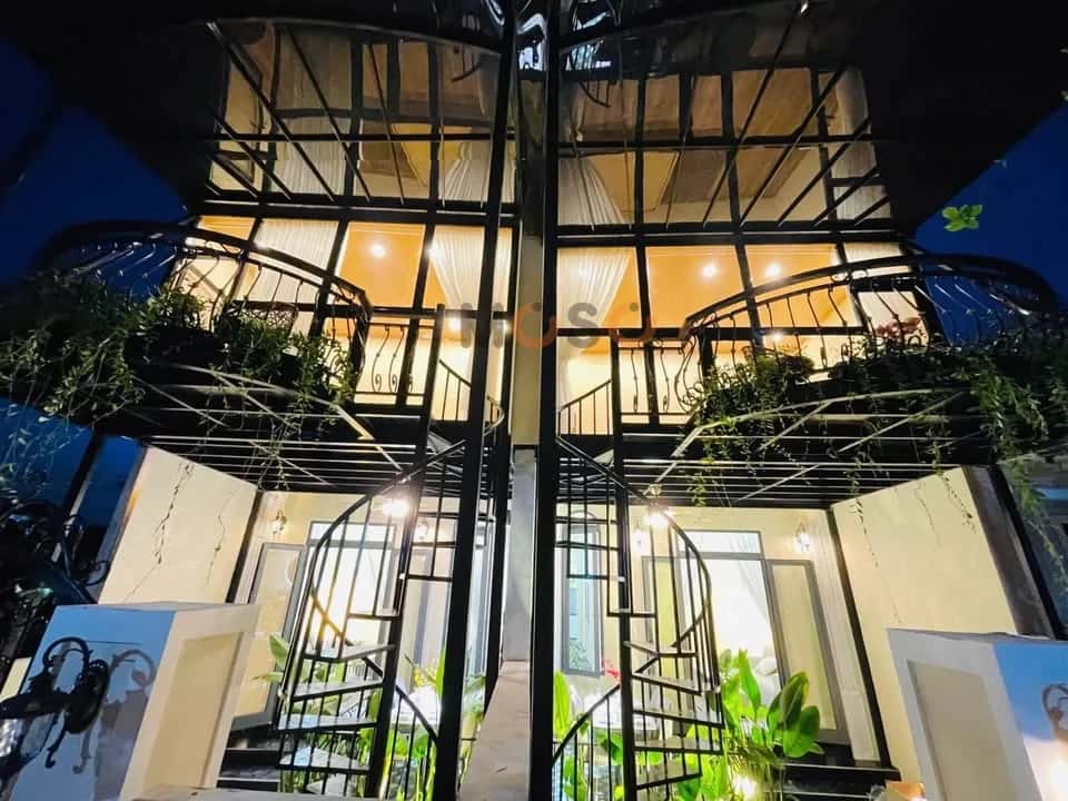 Bán nhà hẻm Phạm Văn Đồng Huyện Phú Vang, TP. Huế – 3 phòng ngủ, giá 2.8 tỷ — Hình 2 Bán nhà hẻm Phạm Văn Đồng Huyện Phú Vang, TP. Huế – 3 phòng ngủ, giá 2.8 tỷ — Hình 2