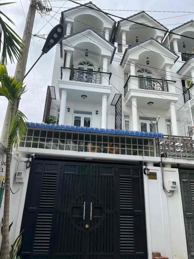 Cho thuê nhà hẻm Tô Ngọc Vân Gò Vấp, TP.HCM – 4 phòng ngủ, giá 10 triệu Cho thuê nhà hẻm Tô Ngọc Vân Gò Vấp, TP.HCM – 4 phòng ngủ, giá 10 triệu