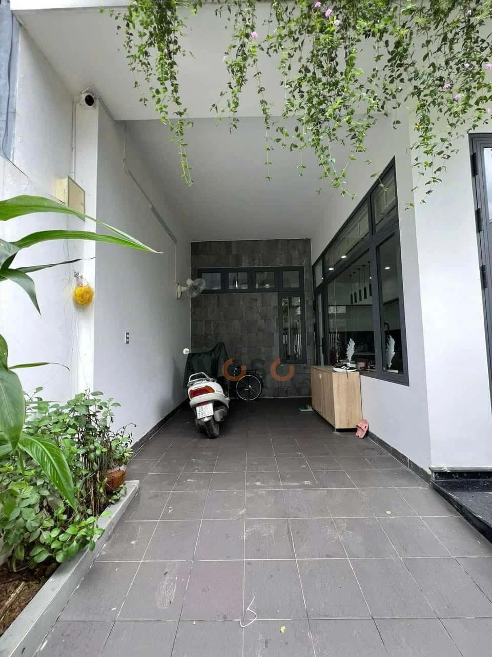 Bán nhà hẻm Quảng Tế Quận Thuận Hóa, TP. Huế – 3 phòng ngủ, giá 3 tỷ — Hình 2 Bán nhà hẻm Quảng Tế Quận Thuận Hóa, TP. Huế – 3 phòng ngủ, giá 3 tỷ — Hình 2