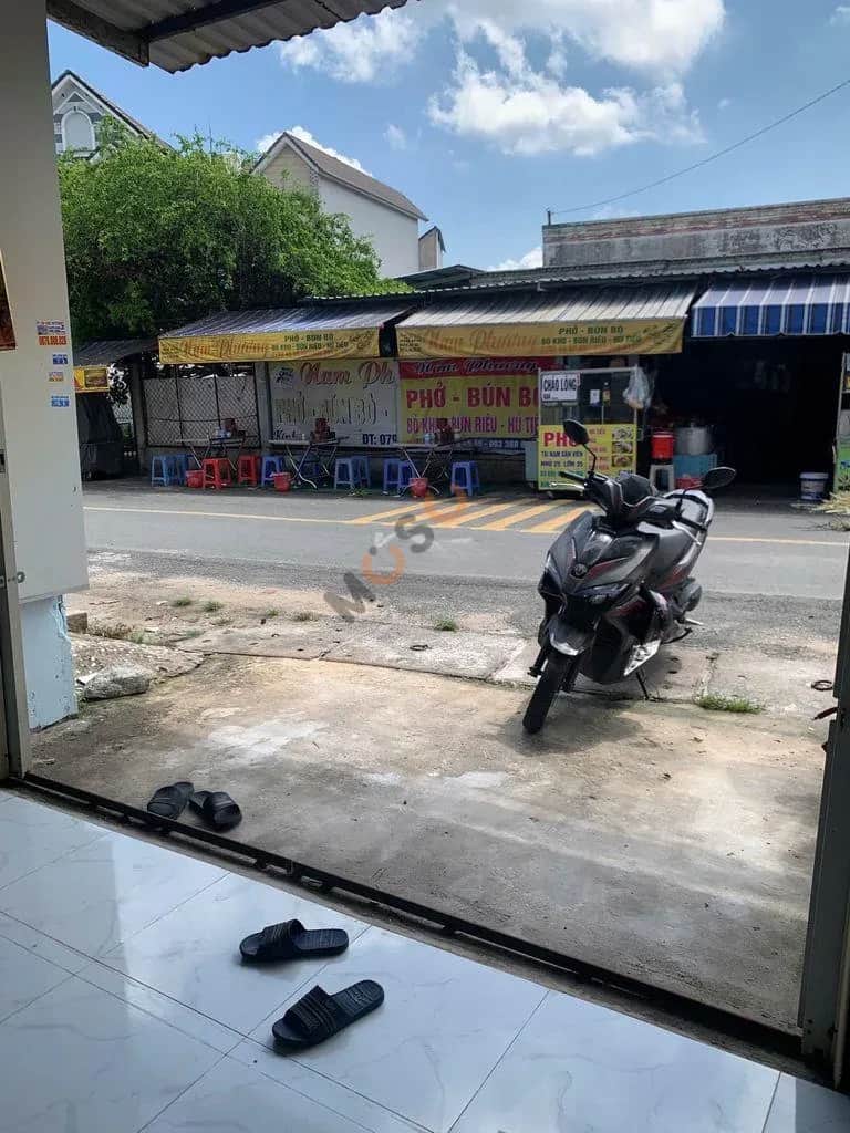 Cho thuê nhà mặt tiền Tân Xuân 1 Huyện Hóc Môn, TP.HCM – 1 phòng ngủ, giá 7 triệu Cho thuê nhà mặt tiền Tân Xuân 1 Huyện Hóc Môn, TP.HCM – 1 phòng ngủ, giá 7 triệu