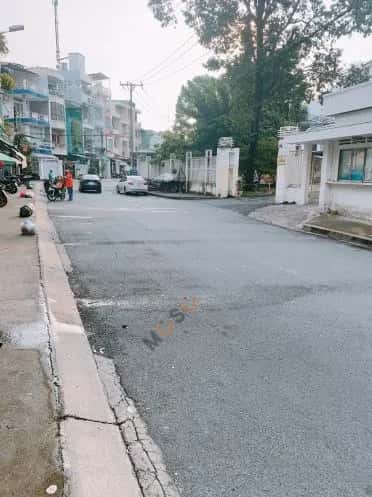 Cho thuê nhà mặt tiền Lý Thường Kiệt Quận 10, TP.HCM – giá 30 triệu — Hình 2 Cho thuê nhà mặt tiền Lý Thường Kiệt Quận 10, TP.HCM – giá 30 triệu — Hình 2