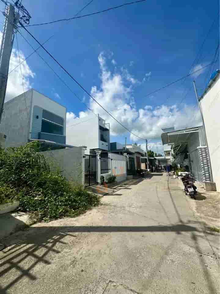 Image Image