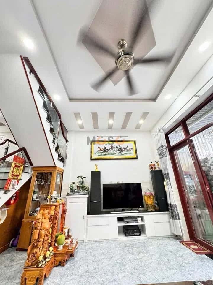 Bán nhà hẻm Khu Hòn Khô Thành phố Nha Trang, Khánh Hòa – 3 phòng ngủ, giá 7.6 tỷ — Hình 2 Bán nhà hẻm Khu Hòn Khô Thành phố Nha Trang, Khánh Hòa – 3 phòng ngủ, giá 7.6 tỷ — Hình 2