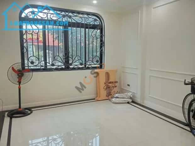 Cho thuê văn phòng Trần Hoàn Hải An, Hải Phòng – 3 phòng ngủ, giá 8 triệu — Hình 2 Cho thuê văn phòng Trần Hoàn Hải An, Hải Phòng – 3 phòng ngủ, giá 8 triệu — Hình 2