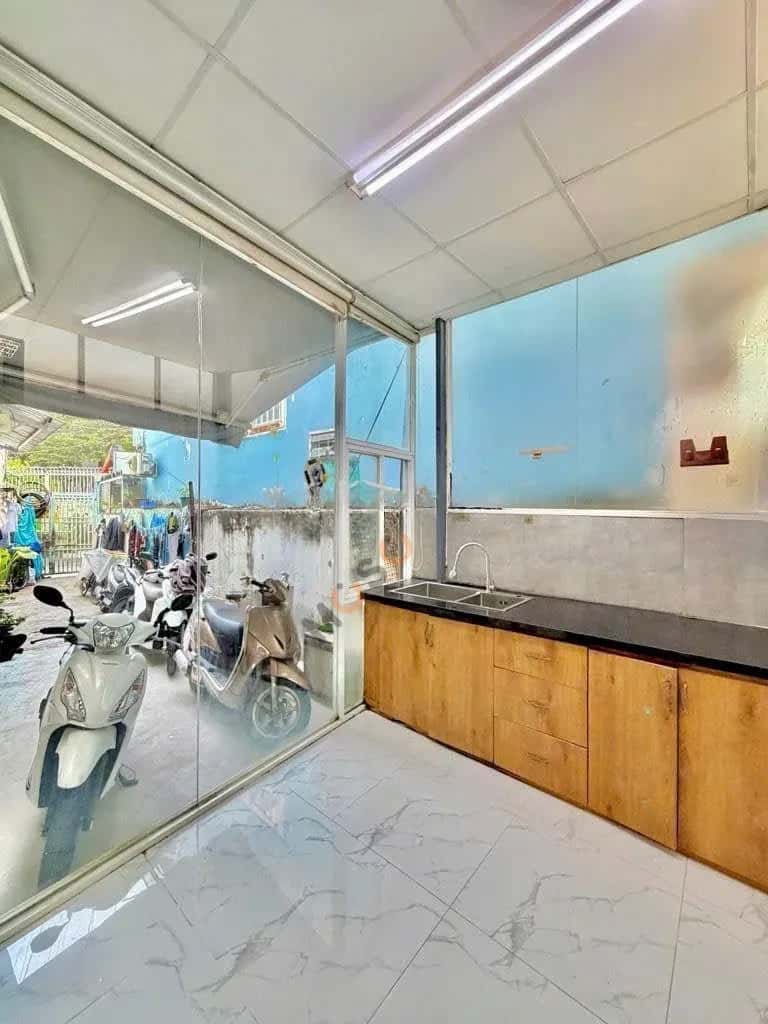 Cho thuê nhà hẻm Thích Quảng Đức Quận Phú Nhuận, TP.HCM – 3 phòng ngủ, giá 13 triệu — Hình 2 Cho thuê nhà hẻm Thích Quảng Đức Quận Phú Nhuận, TP.HCM – 3 phòng ngủ, giá 13 triệu — Hình 2
