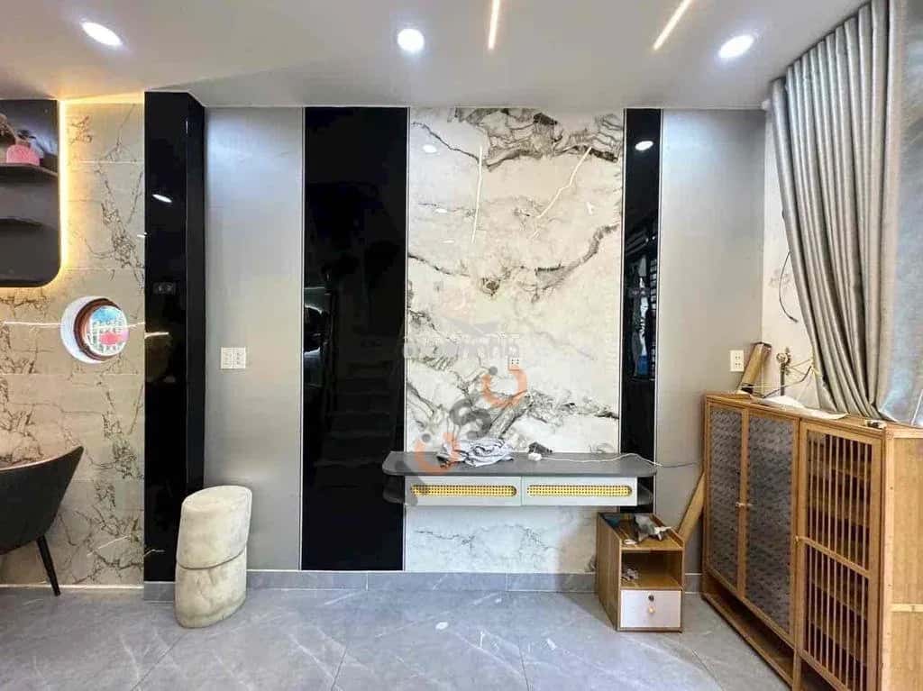 Cho thuê nhà hẻm Nguyễn Thái Sơn Gò Vấp, TP.HCM – 2 phòng ngủ, giá 12.9 triệu — Hình 2 Cho thuê nhà hẻm Nguyễn Thái Sơn Gò Vấp, TP.HCM – 2 phòng ngủ, giá 12.9 triệu — Hình 2