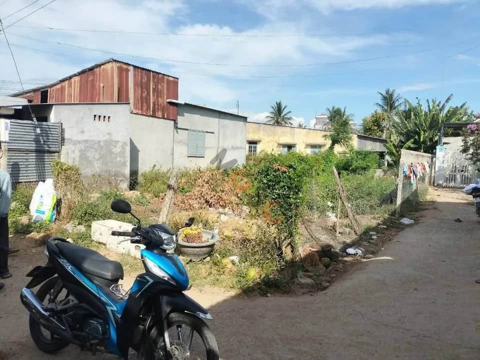Bán đất Phan Đăng Lưu Thành phố Phan Rang-Tháp Chàm, Ninh Thuận – giá 1.1 tỷ Bán đất Phan Đăng Lưu Thành phố Phan Rang-Tháp Chàm, Ninh Thuận – giá 1.1 tỷ