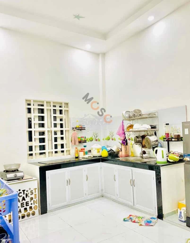 Cho thuê nhà hẻm Phạm Thị Giây Huyện Hóc Môn, TP.HCM – 3 phòng ngủ, giá 7 triệu — Hình 3 Cho thuê nhà hẻm Phạm Thị Giây Huyện Hóc Môn, TP.HCM – 3 phòng ngủ, giá 7 triệu — Hình 3