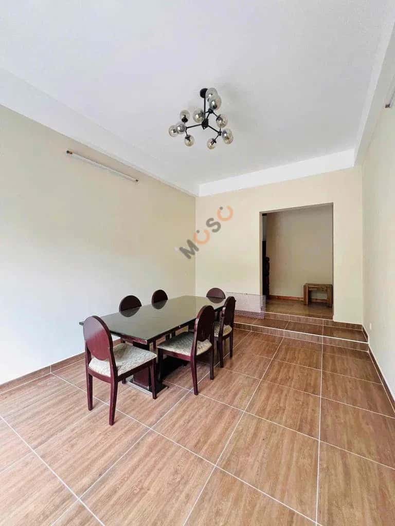 Cho thuê nhà hẻm Đường Số 12 Quận 7, TP.HCM – 6 phòng ngủ, giá 40 triệu — Hình 2 Cho thuê nhà hẻm Đường Số 12 Quận 7, TP.HCM – 6 phòng ngủ, giá 40 triệu — Hình 2