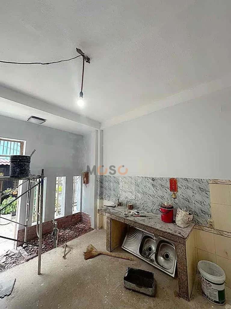 Cho thuê nhà hẻm Lê Văn Quới Bình Tân, TP.HCM – 3 phòng ngủ, giá 12 triệu — Hình 3 Cho thuê nhà hẻm Lê Văn Quới Bình Tân, TP.HCM – 3 phòng ngủ, giá 12 triệu — Hình 3