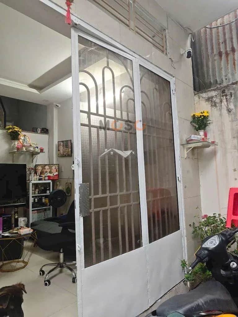Cho thuê nhà hẻm Đường Âu Cơ Quận Tân Phú, TP.HCM – 2 phòng ngủ, giá 8.2 triệu Cho thuê nhà hẻm Đường Âu Cơ Quận Tân Phú, TP.HCM – 2 phòng ngủ, giá 8.2 triệu