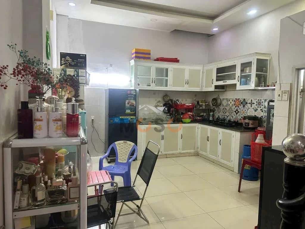 Cho thuê nhà hẻm Đường Âu Cơ Quận Tân Phú, TP.HCM – 2 phòng ngủ, giá 8.2 triệu — Hình 2 Cho thuê nhà hẻm Đường Âu Cơ Quận Tân Phú, TP.HCM – 2 phòng ngủ, giá 8.2 triệu — Hình 2