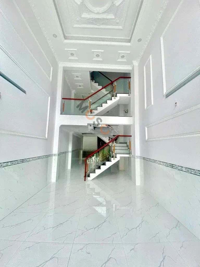 Cho thuê nhà hẻm Tỉnh lộ 10 Bình Tân, TP.HCM – 5 phòng ngủ, giá 17 triệu — Hình 2 Cho thuê nhà hẻm Tỉnh lộ 10 Bình Tân, TP.HCM – 5 phòng ngủ, giá 17 triệu — Hình 2
