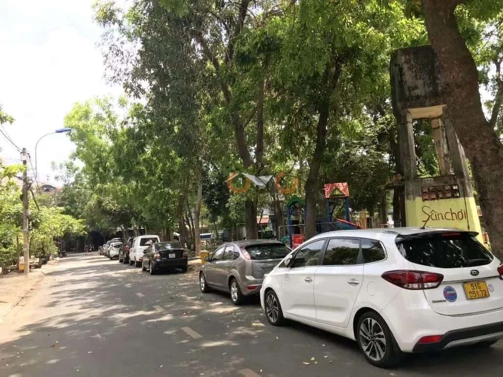 Cho thuê nhà mặt tiền Hoàng Diệu 2 Thủ Đức, TP. Thủ Đức – 4 phòng ngủ, giá 18 triệu — Hình 2 Cho thuê nhà mặt tiền Hoàng Diệu 2 Thủ Đức, TP. Thủ Đức – 4 phòng ngủ, giá 18 triệu — Hình 2