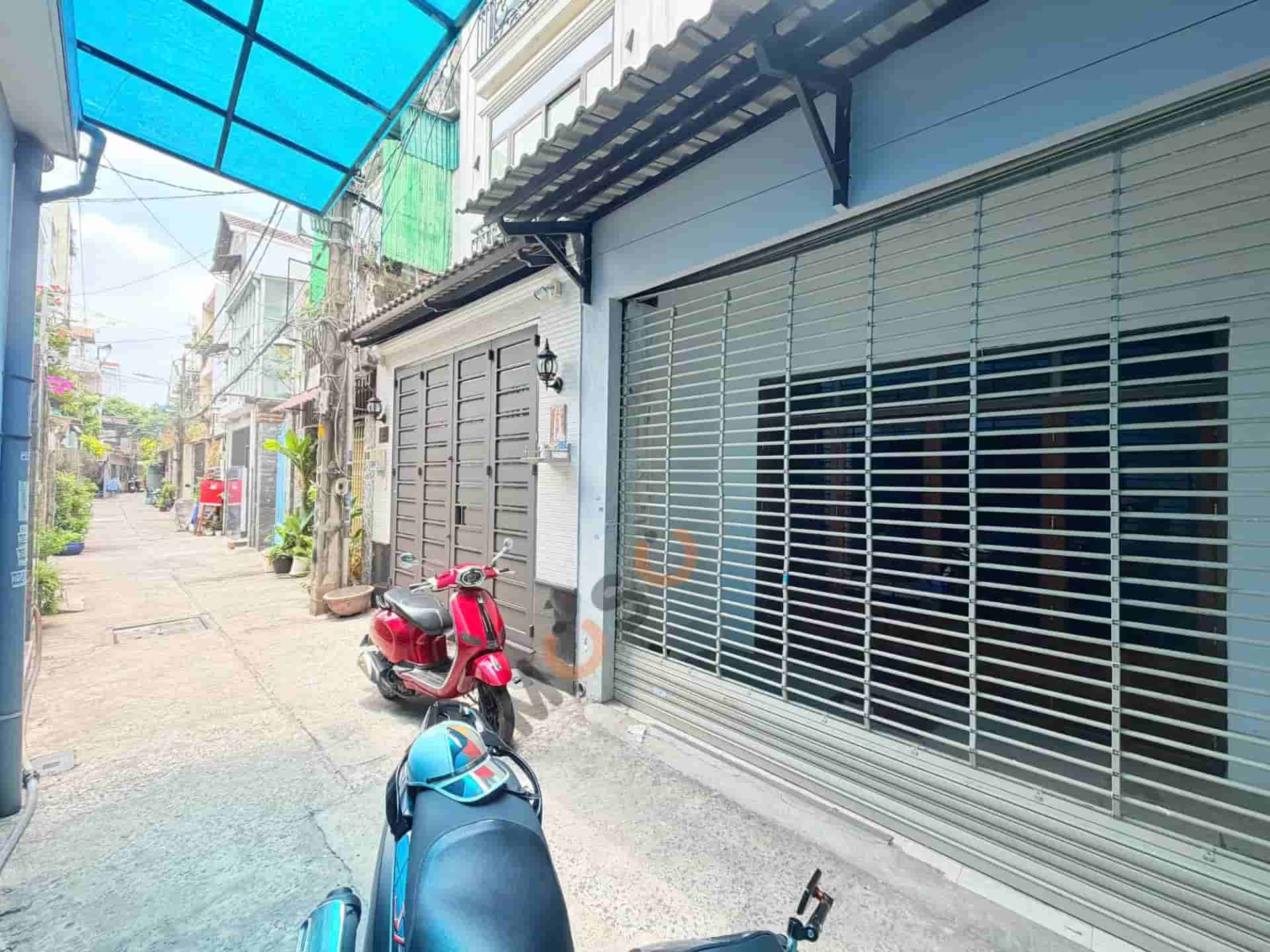 Image Image