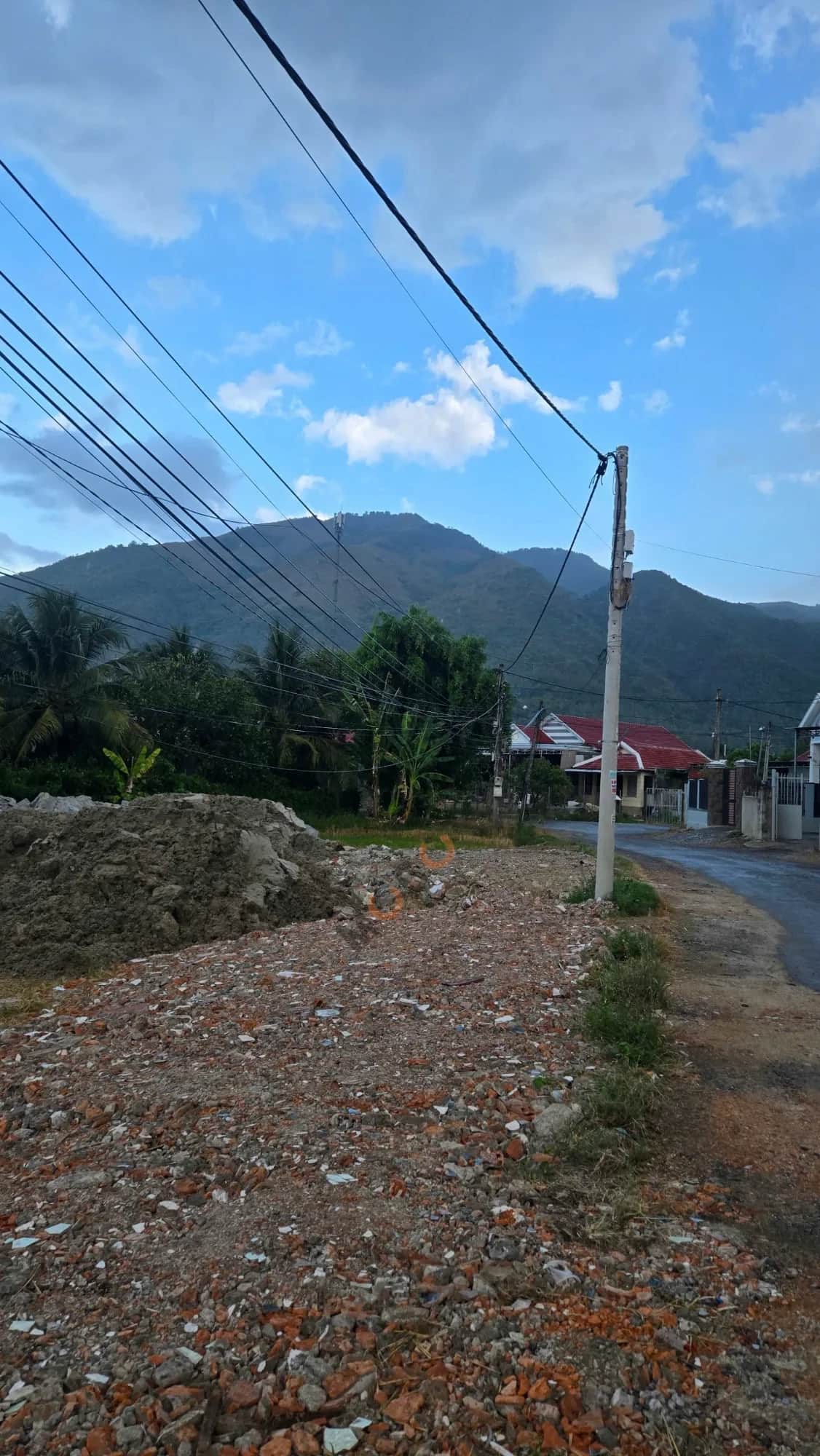 Bán đất thôn Võ Kiện Huyện Diên Khánh, Khánh Hòa – giá 1.4 tỷ Bán đất thôn Võ Kiện Huyện Diên Khánh, Khánh Hòa – giá 1.4 tỷ