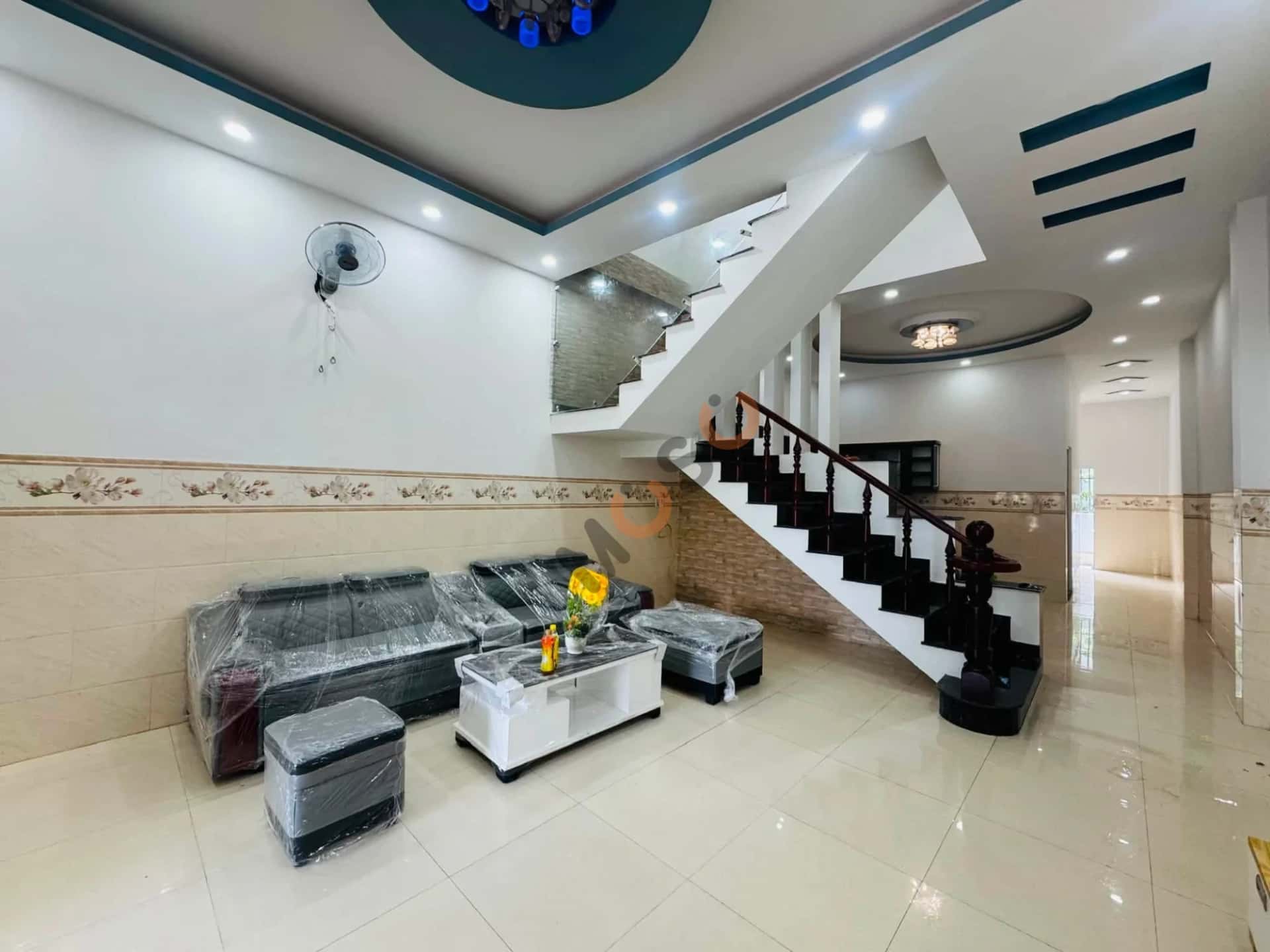 Bán nhà hẻm khu dân cư ấp 6 Thành phố Bến Cát, Bình Dương – 1 phòng ngủ, giá 2.3 tỷ — Hình 3 Bán nhà hẻm khu dân cư ấp 6 Thành phố Bến Cát, Bình Dương – 1 phòng ngủ, giá 2.3 tỷ — Hình 3