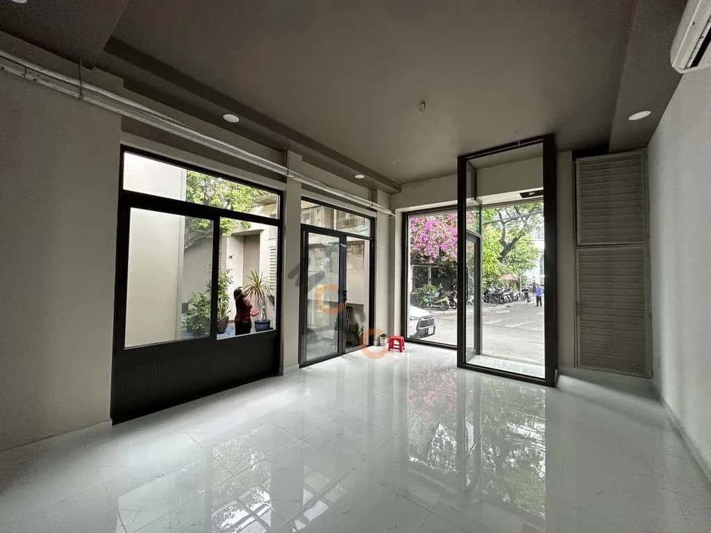 Cho thuê nhà mặt tiền Đường 3/2 Quận 10, TP.HCM – giá 32 triệu — Hình 2 Cho thuê nhà mặt tiền Đường 3/2 Quận 10, TP.HCM – giá 32 triệu — Hình 2