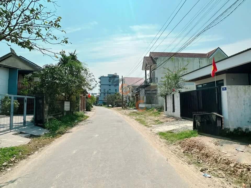 Bán đất Khúc Thừa Dụ Thị xã Hương Thủy, TP. Huế – giá 3.5 tỷ — Hình 3 Bán đất Khúc Thừa Dụ Thị xã Hương Thủy, TP. Huế – giá 3.5 tỷ — Hình 3