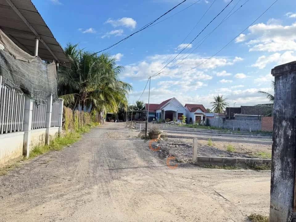 Bán đất thôn Phú Lộc Tây 11 Huyện Diên Khánh, Khánh Hòa – giá 1.2 tỷ — Hình 2 Bán đất thôn Phú Lộc Tây 11 Huyện Diên Khánh, Khánh Hòa – giá 1.2 tỷ — Hình 2