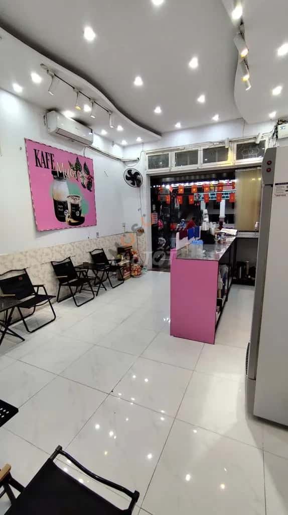 Cho thuê nhà mặt tiền Lạc Long Quân Tây Hồ, Hà Nội – giá 18 triệu — Hình 3 Cho thuê nhà mặt tiền Lạc Long Quân Tây Hồ, Hà Nội – giá 18 triệu — Hình 3